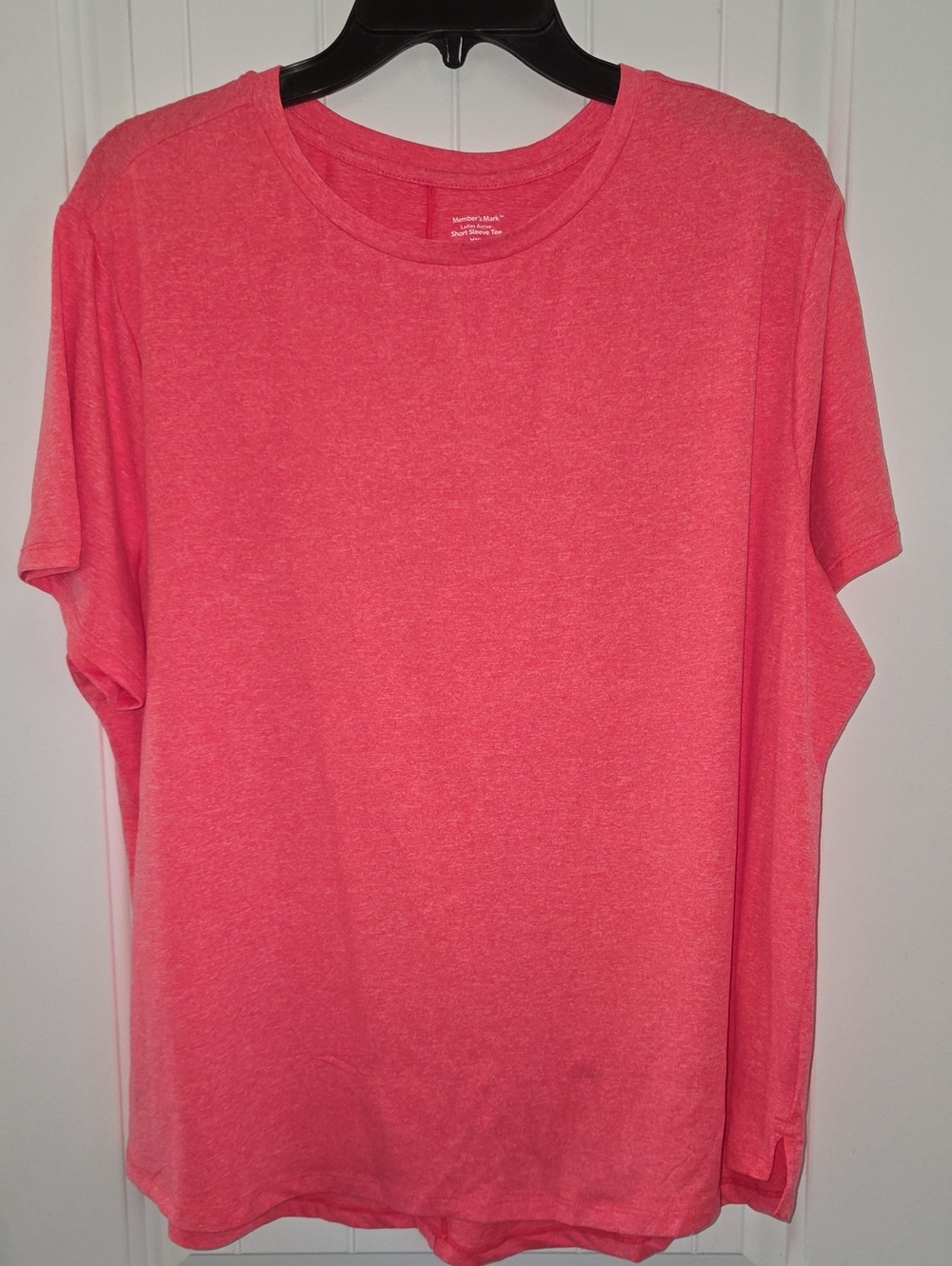 Women's Short Sleeve Crewneck Tee - Pink